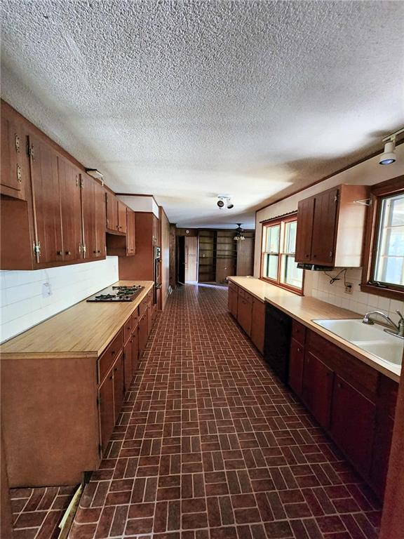 6525 King Hill Avenue