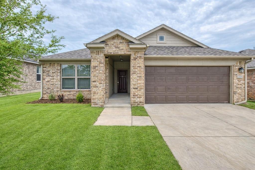 Charming 3-bedroom home with a study in the Abbot Lake, a Moore community located just minutes from OK HeartHospital and Tinker AFB! The open living/dining/kitchen layout is perfect for entertaining or being part of the crowd evenwhile cooking a meal! The kitchen boasts tiled backsplashes, quartz counters and island, and stainless-steel applianceswith gas cook range. The study is carpeted, so it can double as a playroom or extra bedroom! The split floorplan allows fordistance between the primary suite and secondary beds/ bath. Neighborhood amenities include a playground, splashpad,green spaces, and walking trails! Owner licensed.