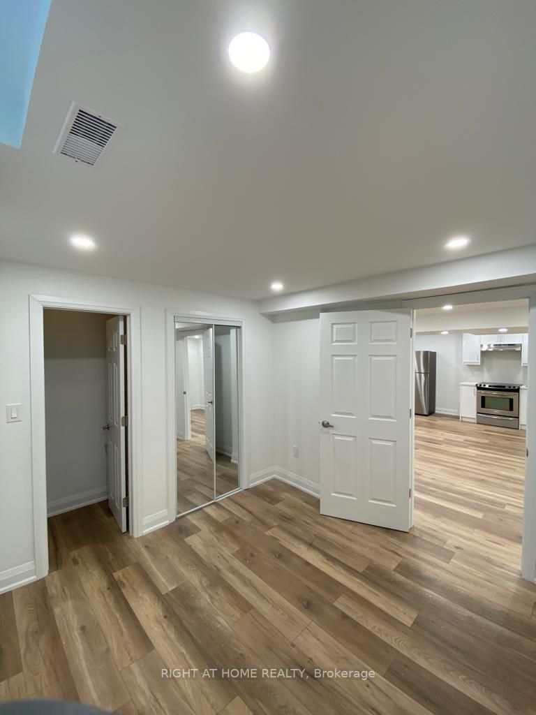 1058 E Leslie Valley Dr Basemnt