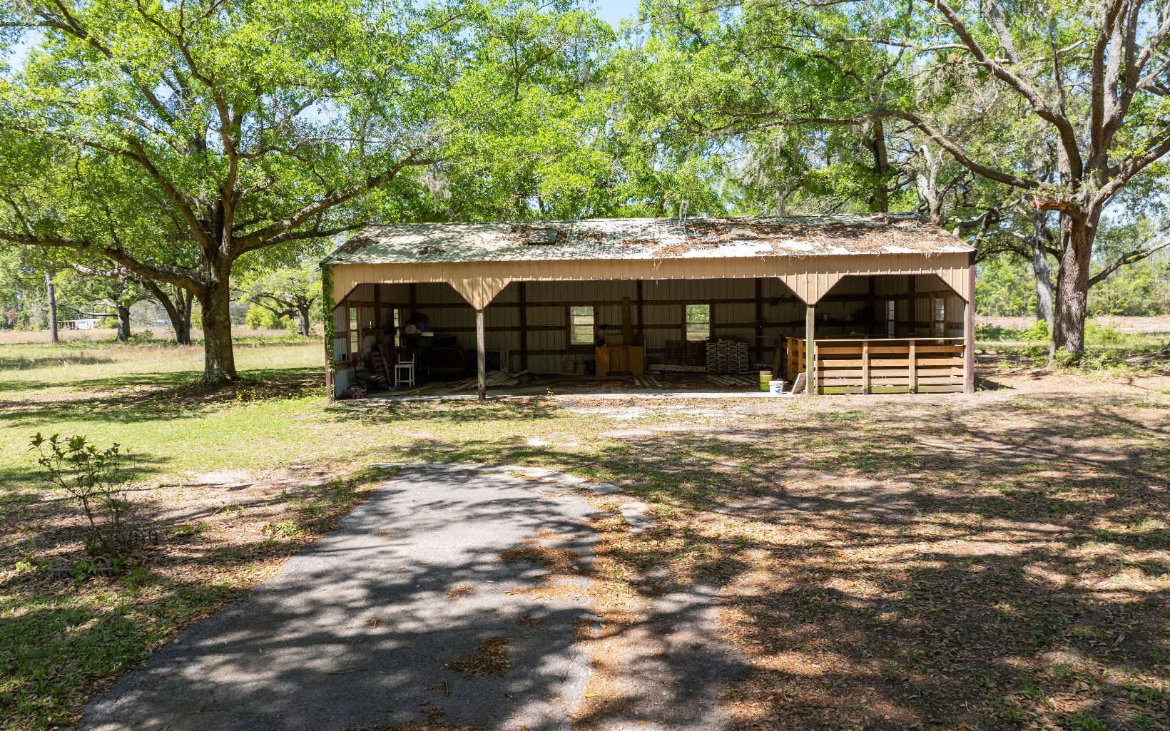 444-1 SE Bisbee Loop