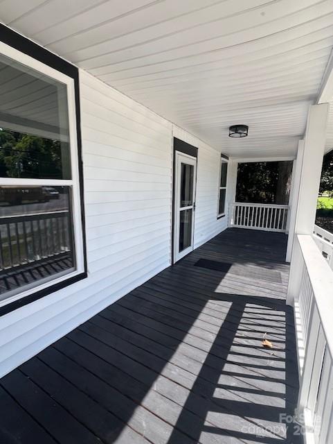306 White Store Road