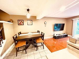 271 Thompson Rd