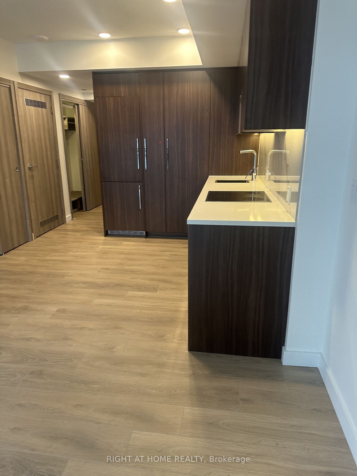 38 Widmer St 4006