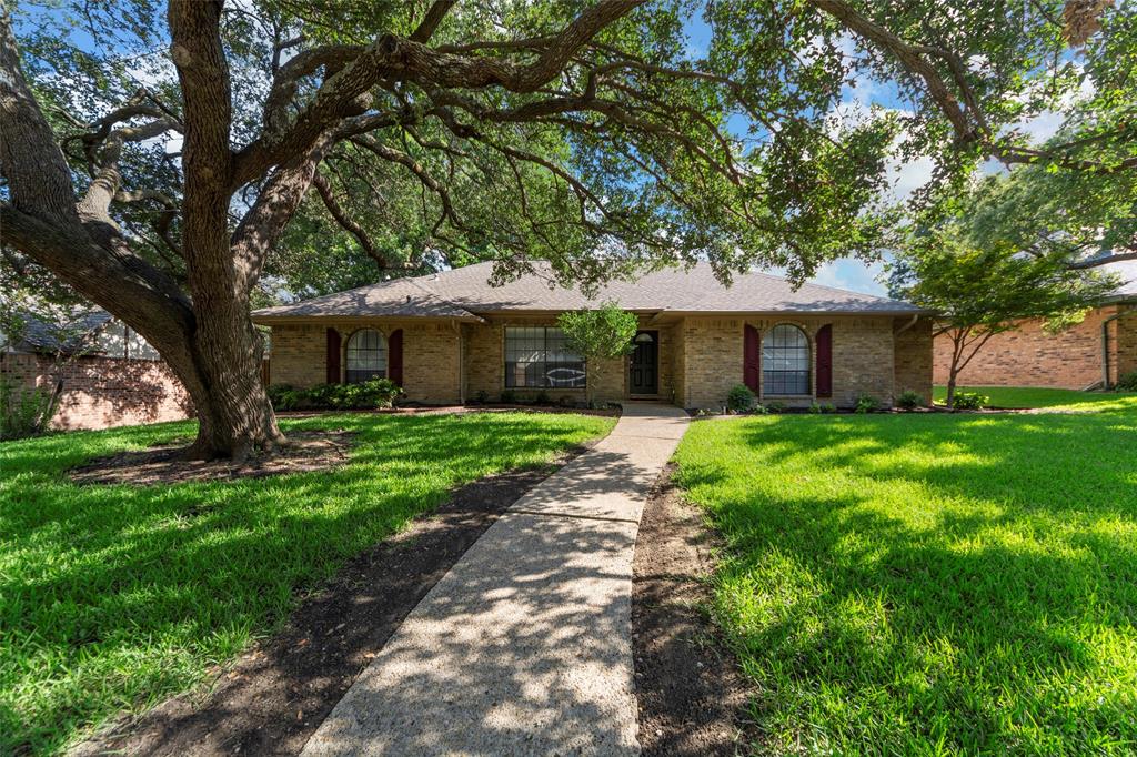 Investor Special in Cross Bend – Steps from Chisholm Trail!

Located in Plano’s sought-after Cross Bend neighborhood, this 4-bedroom, 2-bathroom home offers incredible potential just moments from the scenic Chisholm Trail creek, hiking, and biking paths. The bones of this house are amazing, featuring one spacious living area and two dining spaces that provide flexibility for everyday living and entertaining.

The primary suite includes two closets along with a separate tub and shower. The 4th bedroom is oversized and can easily function as a secondary living area, game room, or home office.

A large yard with mature trees creates a peaceful outdoor retreat, adding to the appeal of this prime Plano location. Whether you’re seeking a personal remodel or an investment opportunity, this property is full of promise in one of the area’s most established communities.
