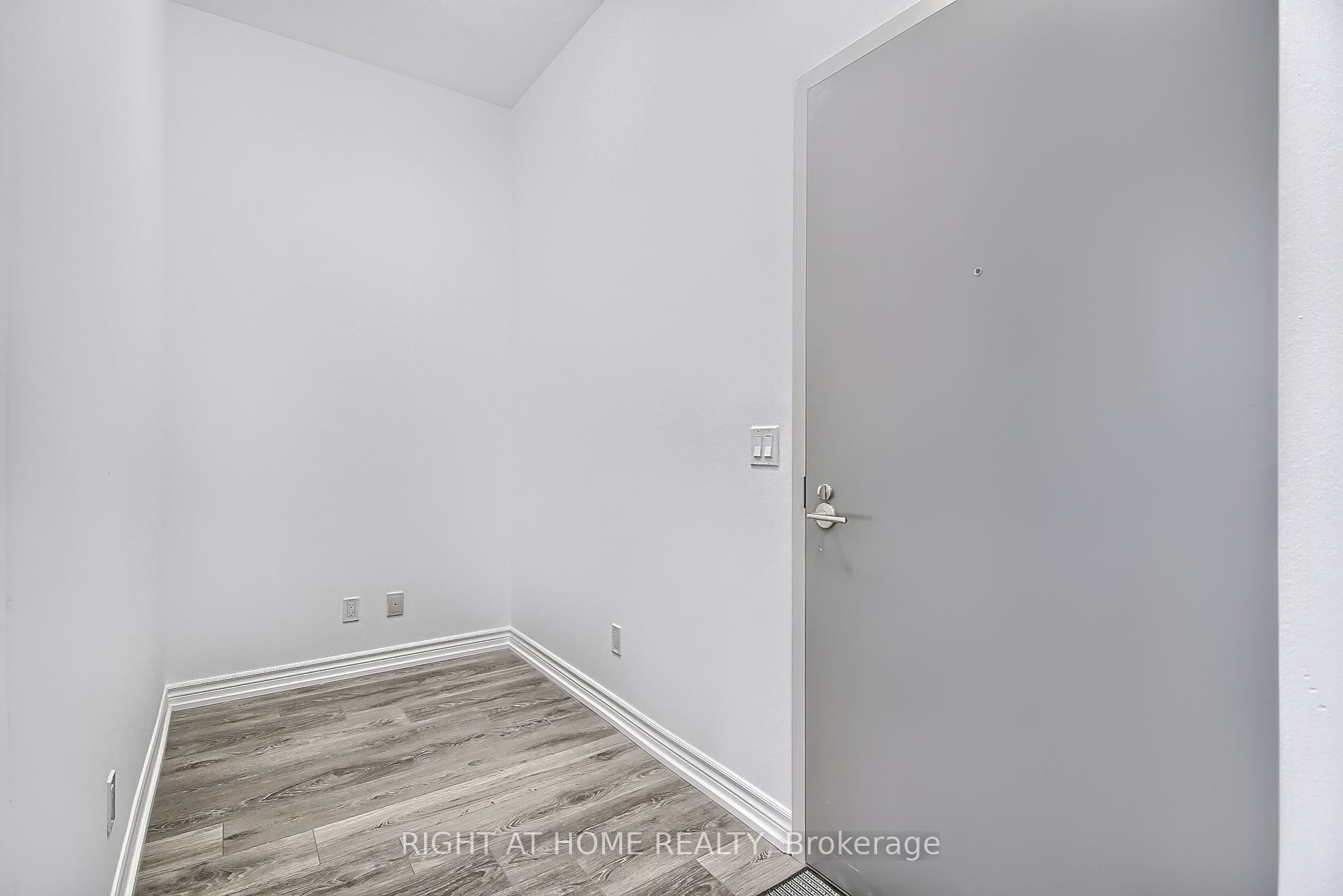 36 Forest Manor Rd 122