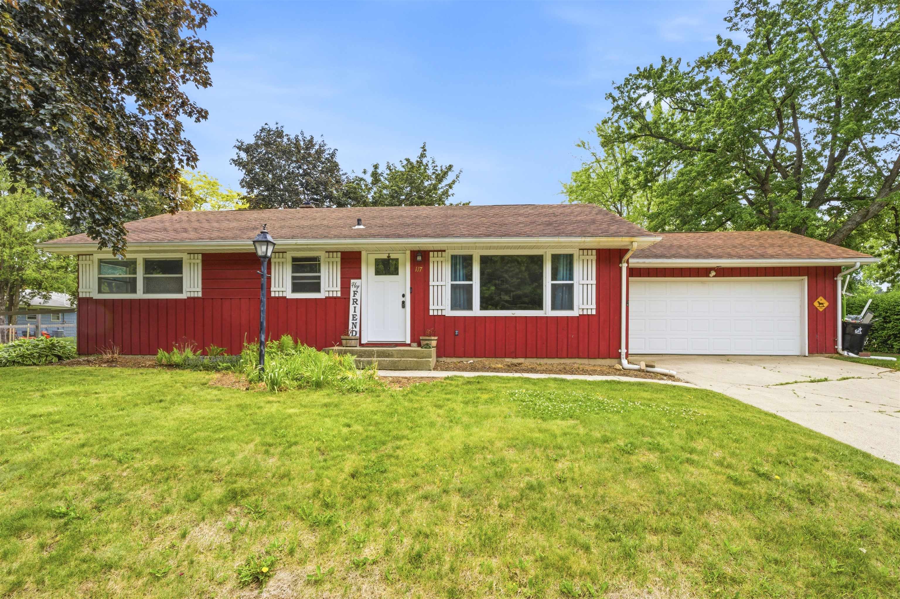 117 Hawthorne Court