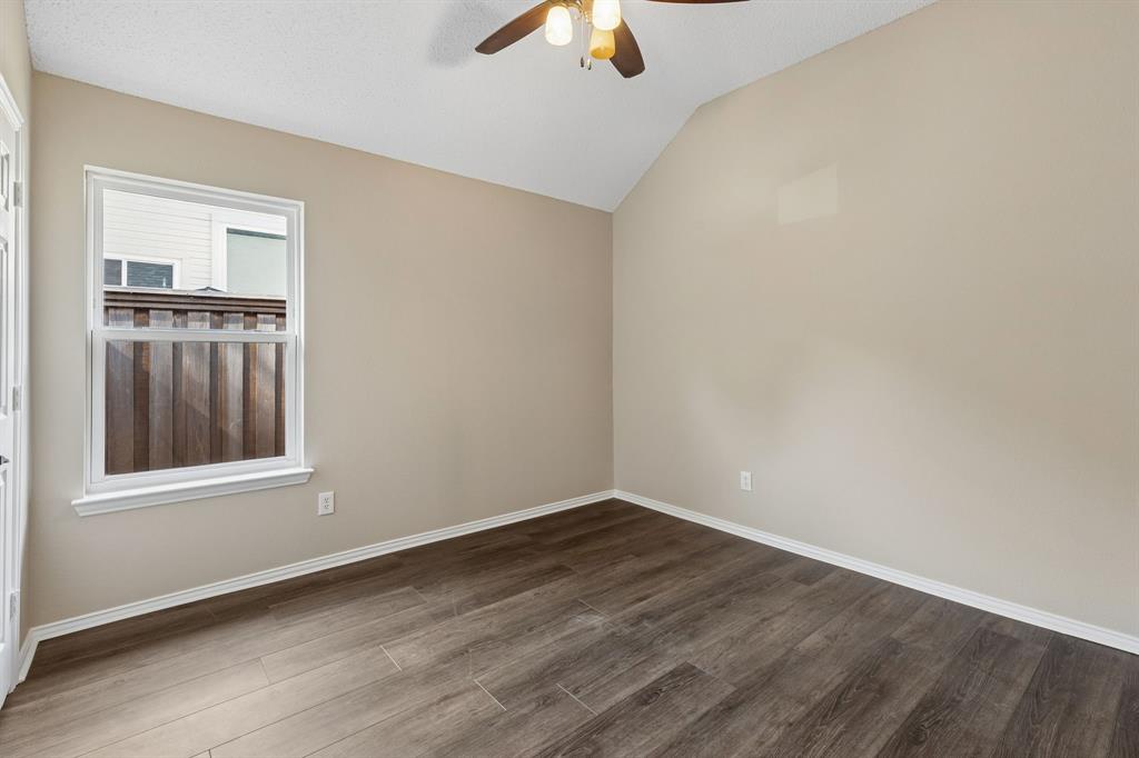 607 Grimsworth Court