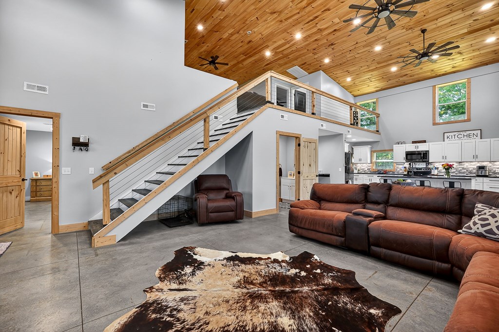 7301 Old Mill Rd
