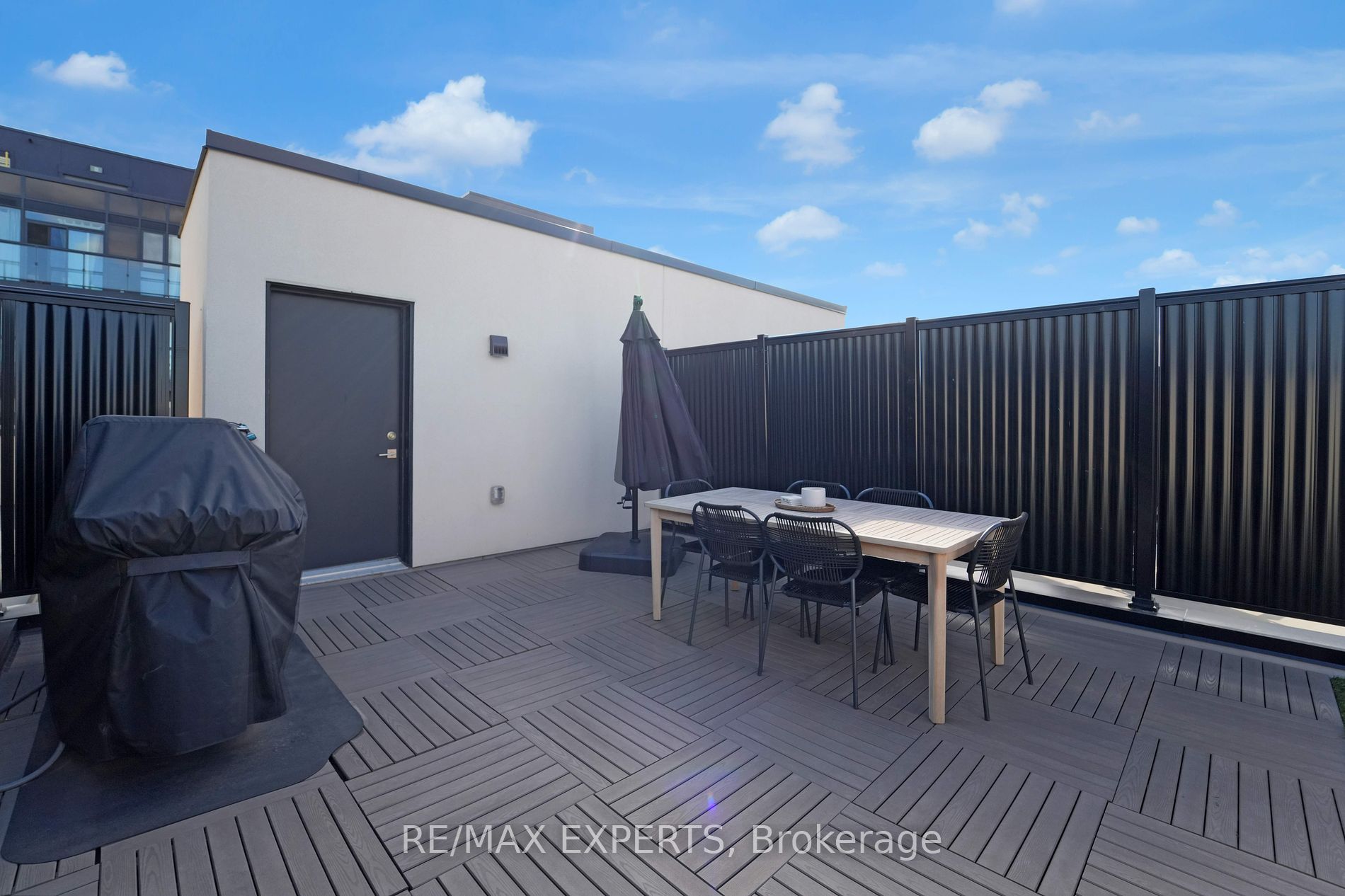 1095 Cooke Blvd 37
