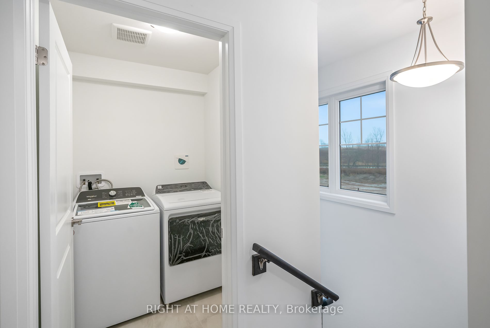 66 Alicia Cres