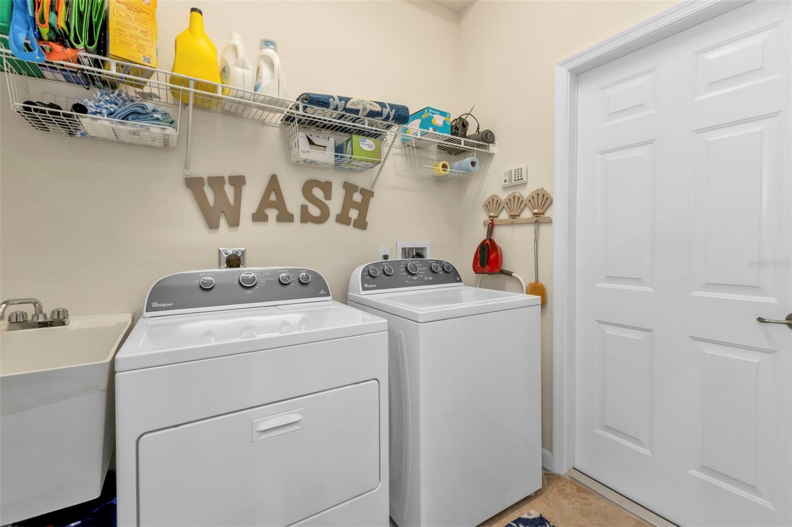 2669 Wax Myrtle Court