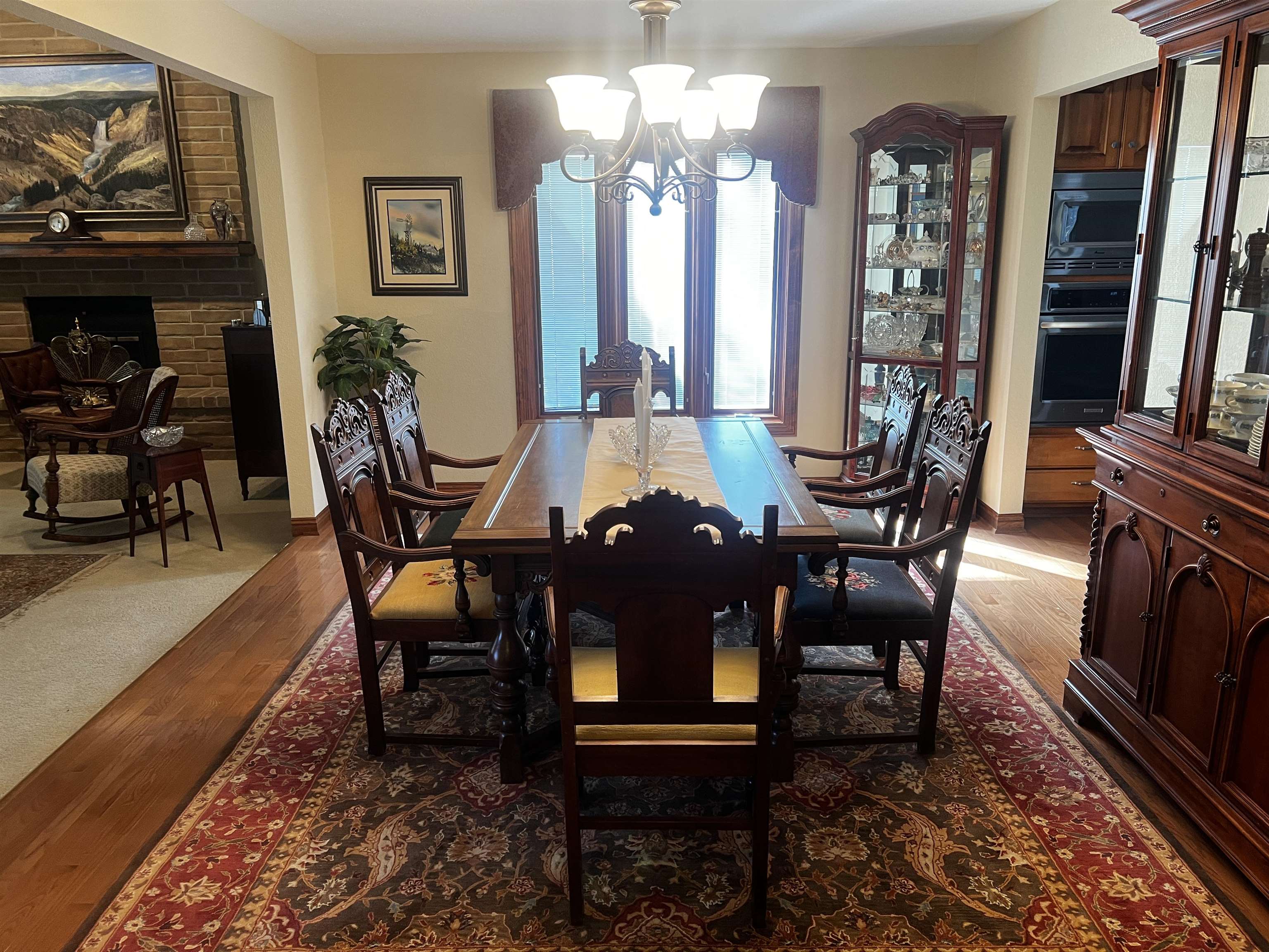 2305 N Squirrel Run