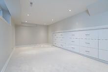 31 Merrylynn Dr