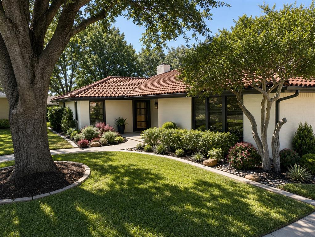 6651 Mike Lane Court