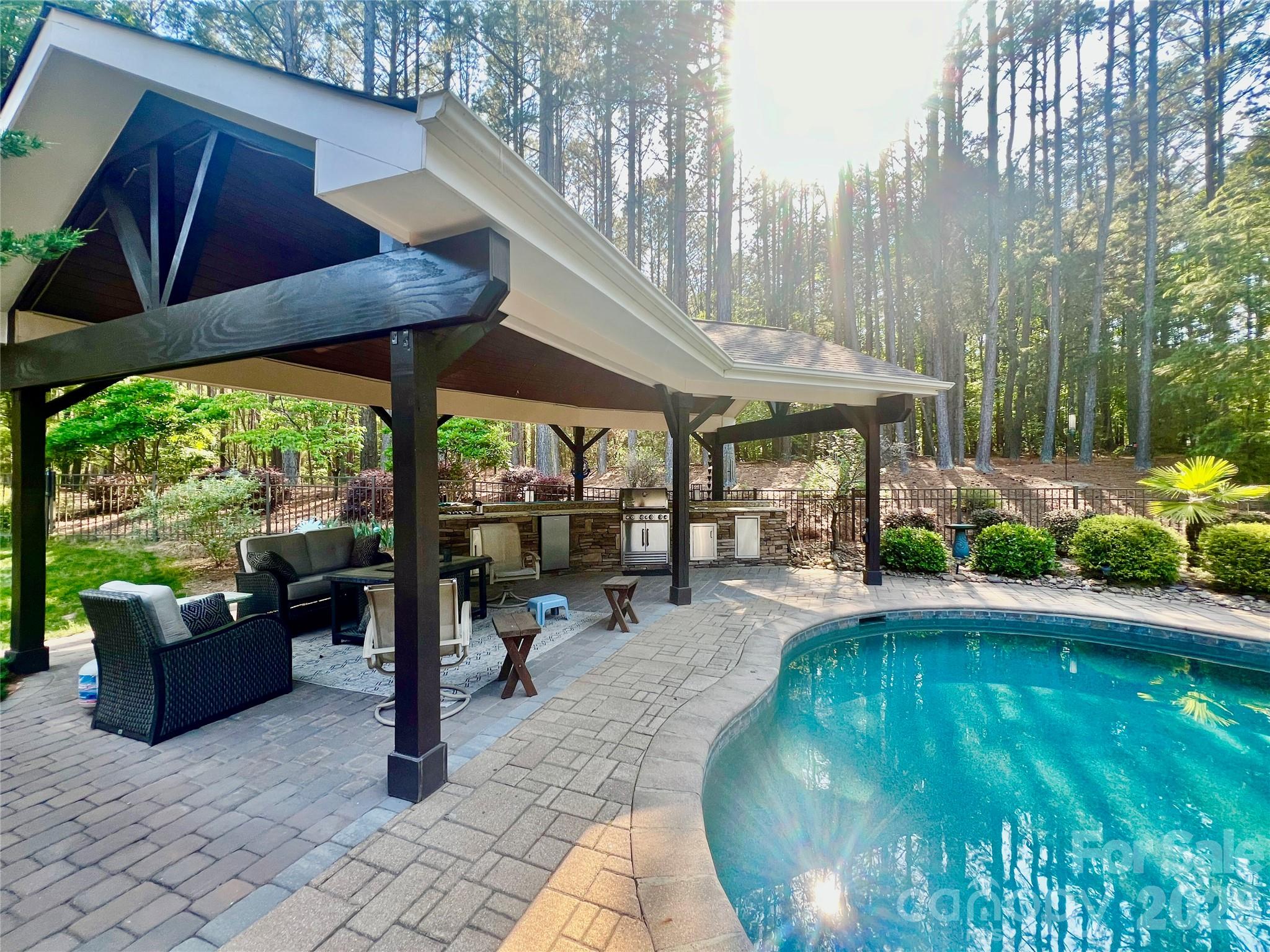7315 Bay Ridge Drive