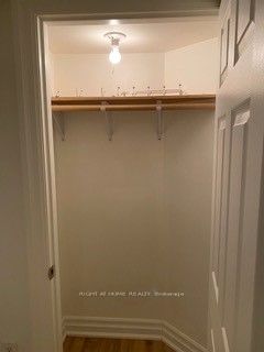 87 Clinton St Basemnt