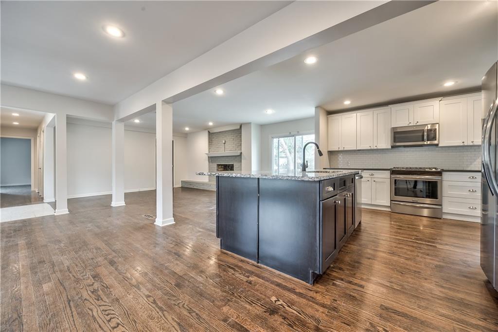 4304 W 83rd Street