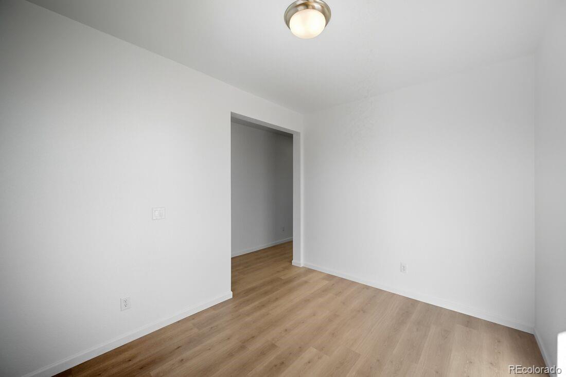 16857 W 92nd Loop