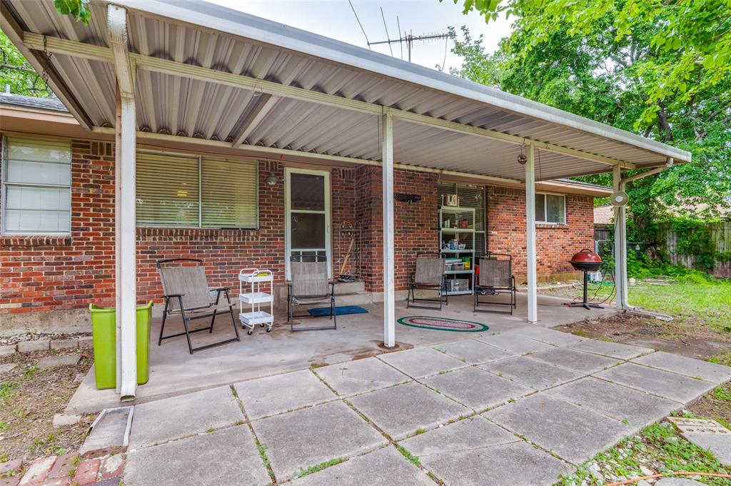 831 Hill City Drive