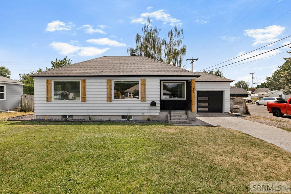 204 Dewey Street