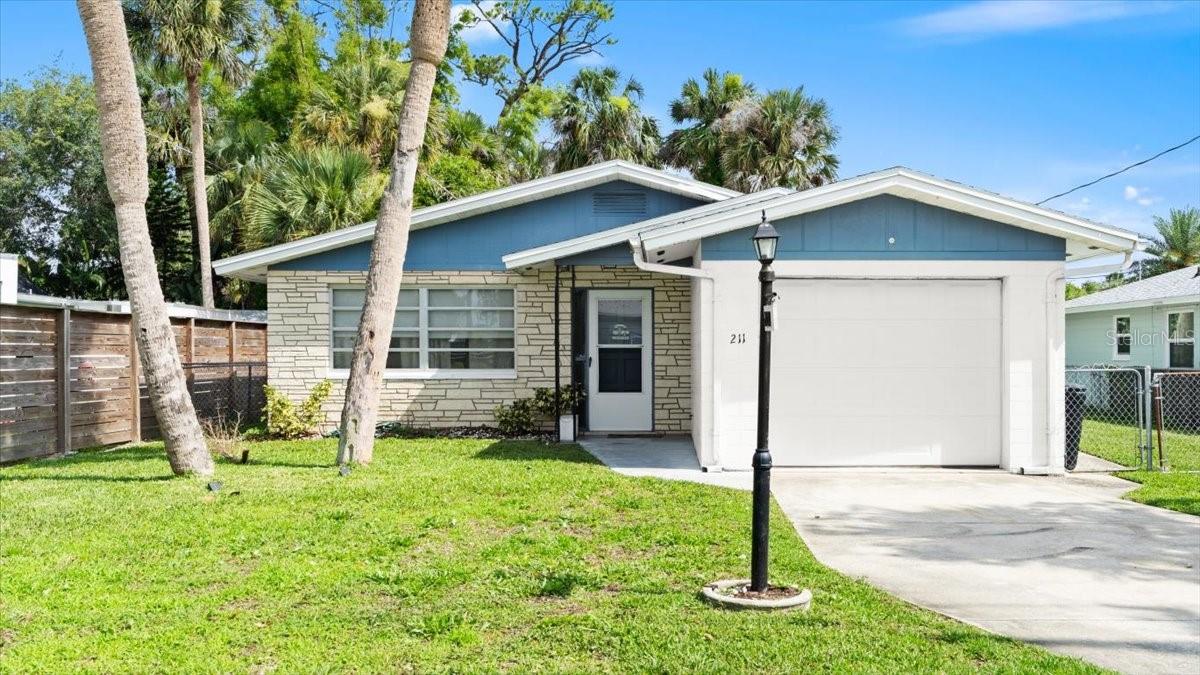 211 Fox Place