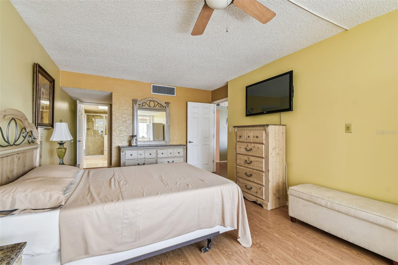 17920 Gulf Boulevard 208