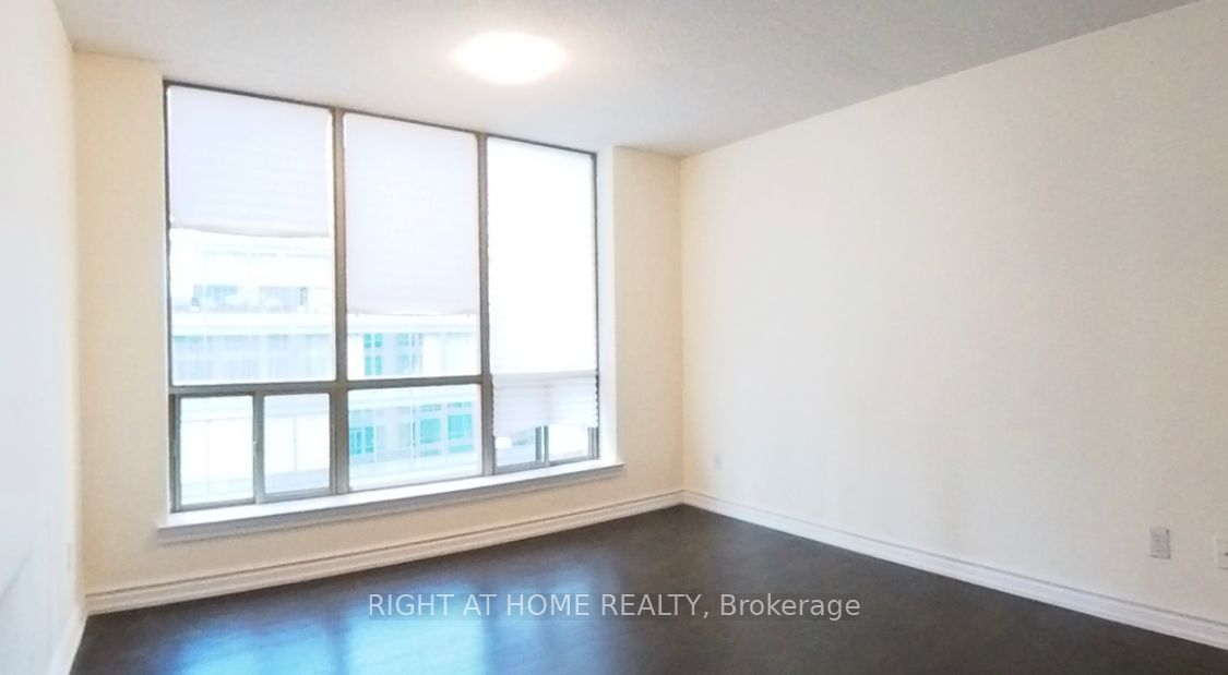 40 Scollard St 1607