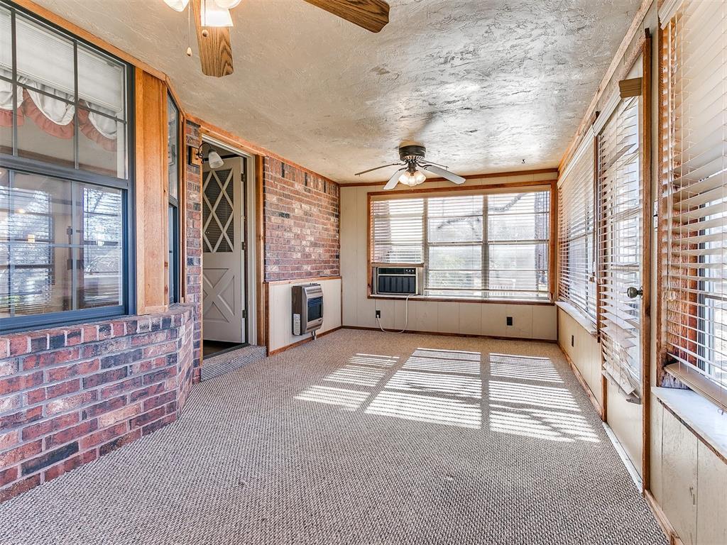 9901 Woodview Drive