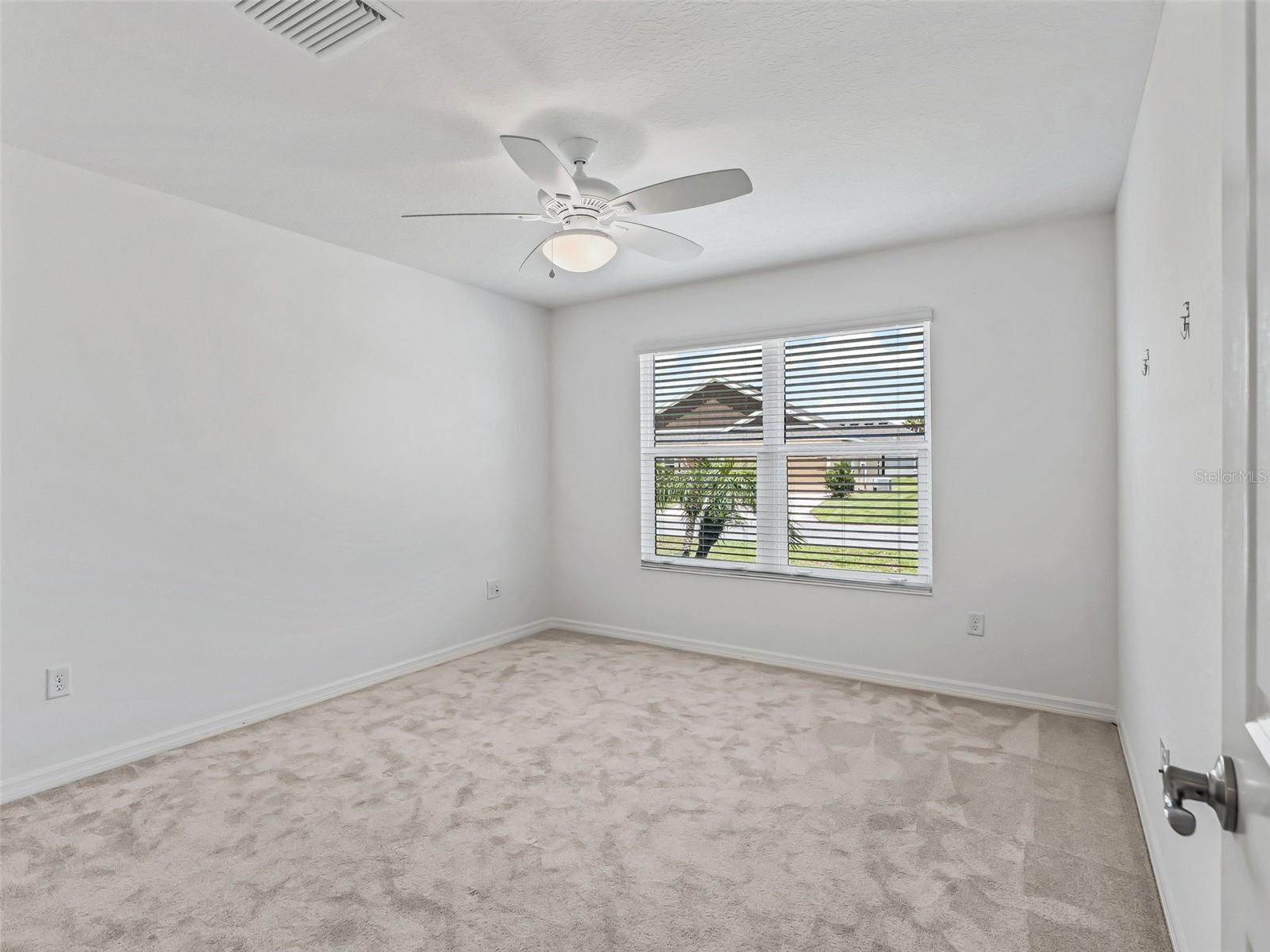 2816 Navy Hill Circle
