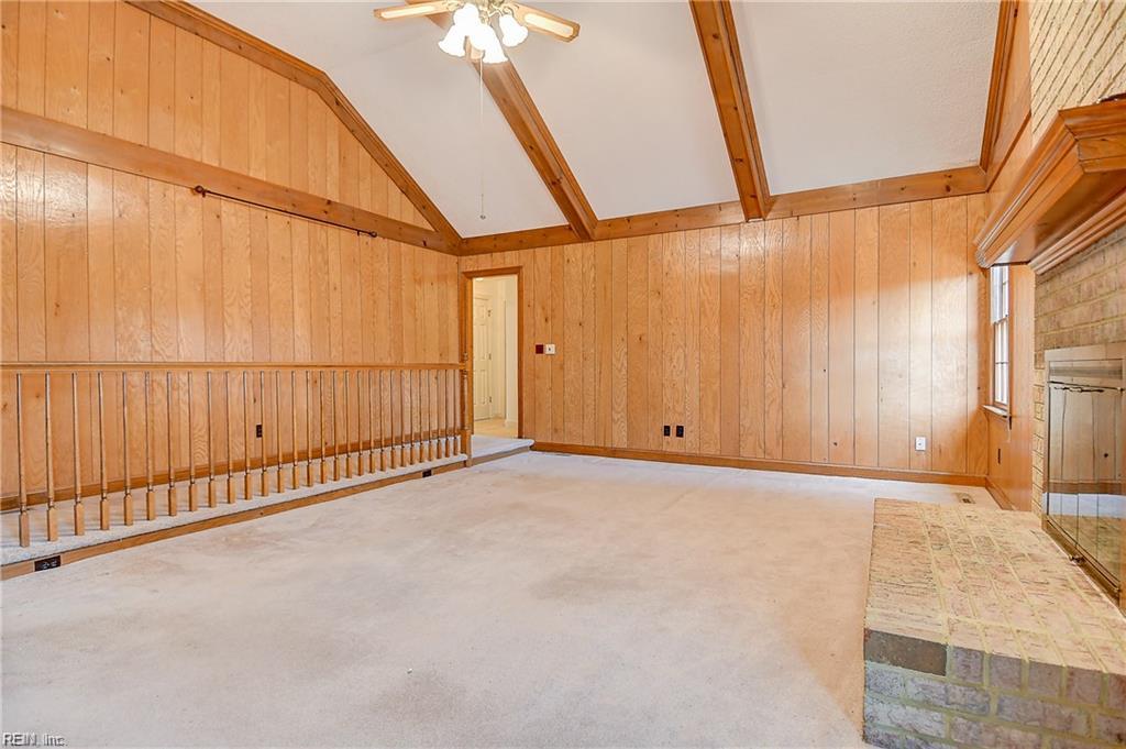 1924 Grayfalcon Drive