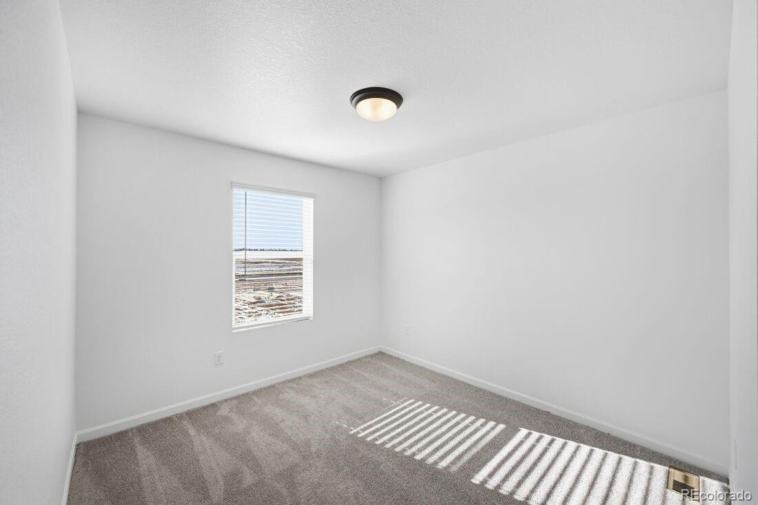 1185 Prospect Aly
