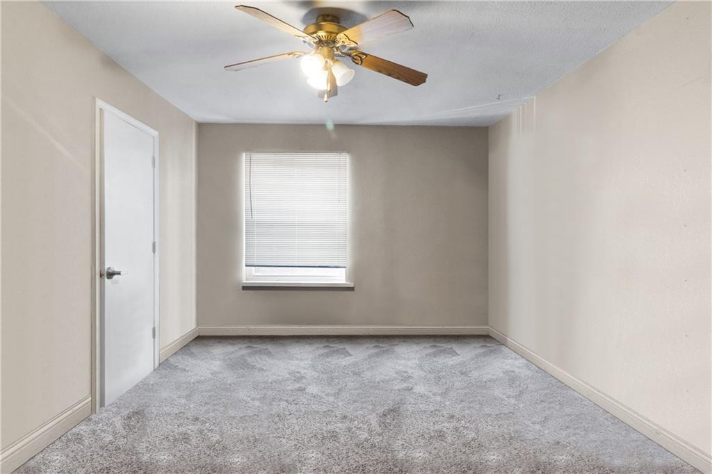 1119-1125 Merriam Lane