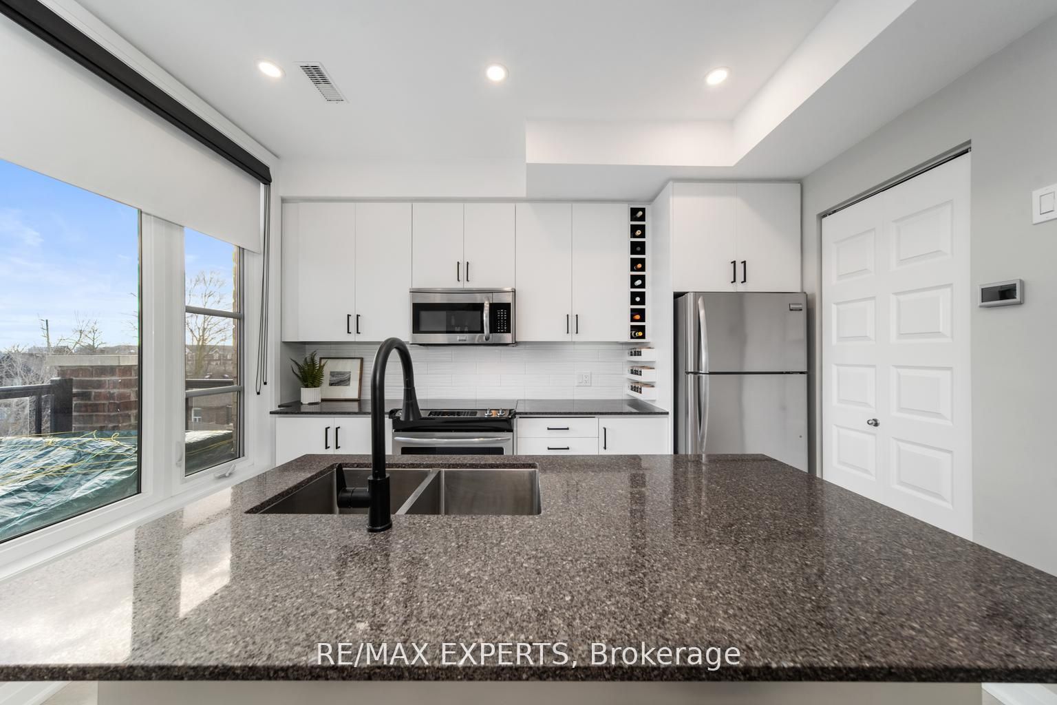 8167 Kipling Ave 40