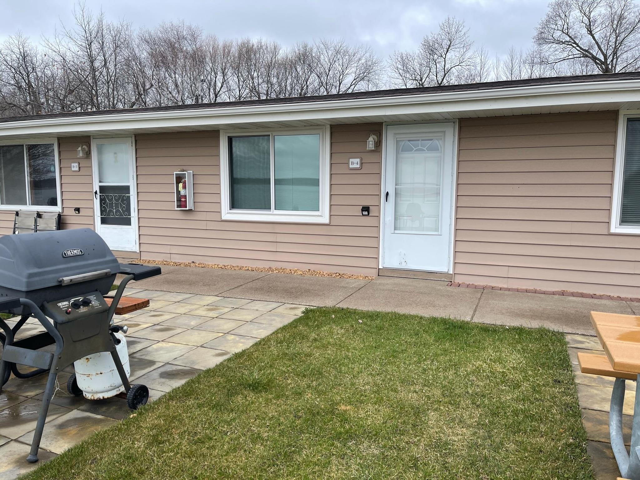 46286 Gone Fishin B-4