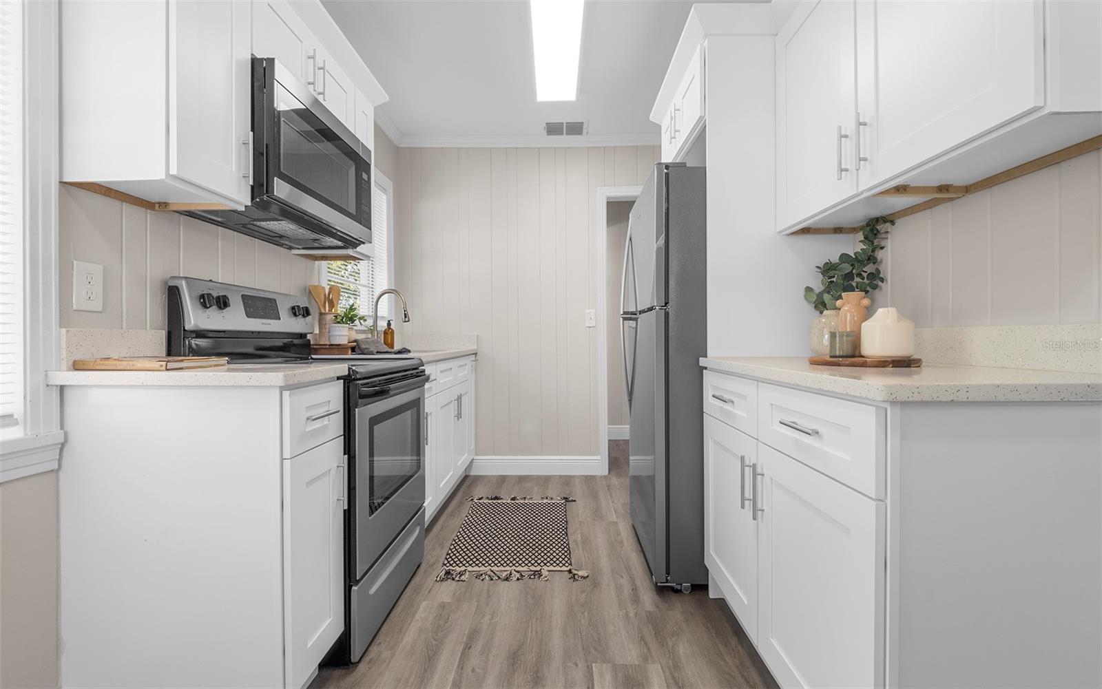 1710 W Perdiz Street