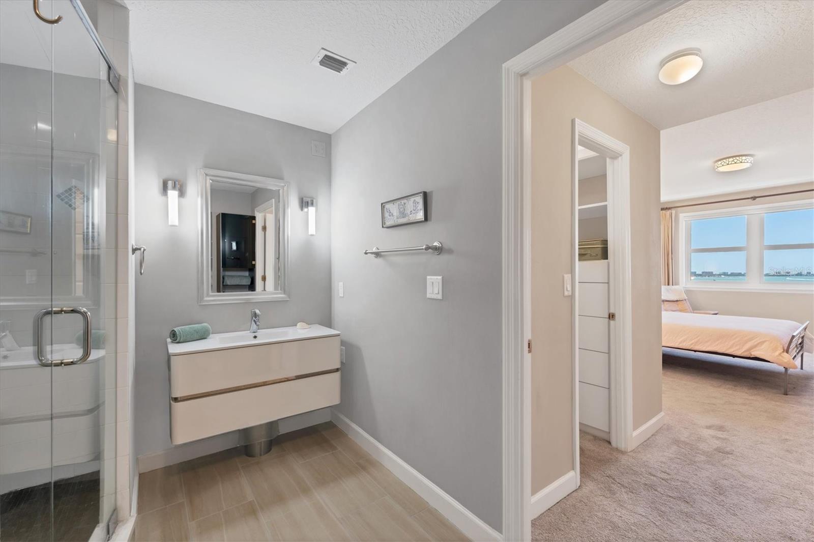 750 N Tamiami Trail 719
