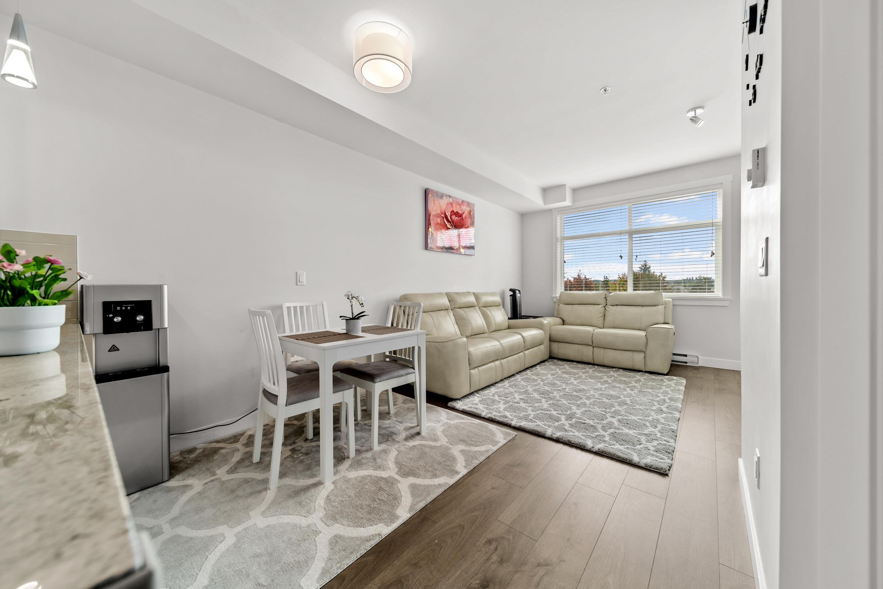 20686 Eastleigh Crescent 414