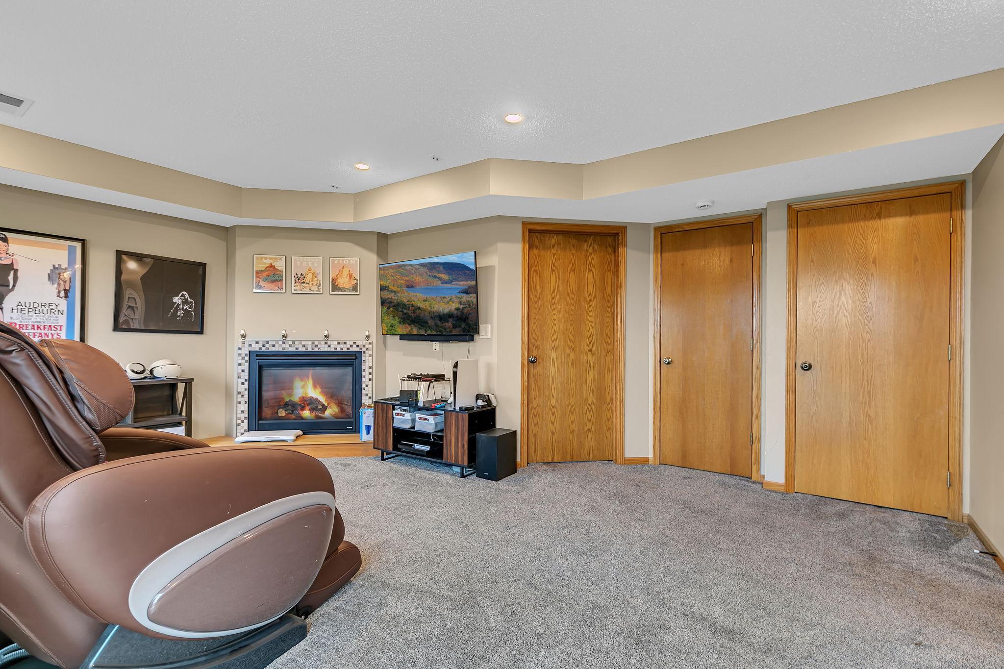 3212 Orchard Avenue NE