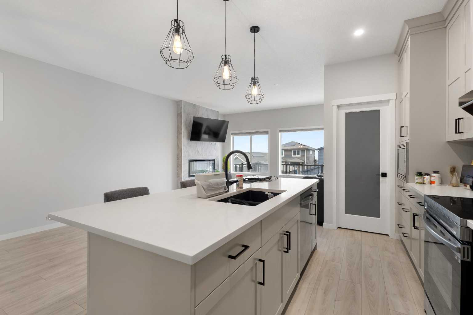 22 Edith Manor NW