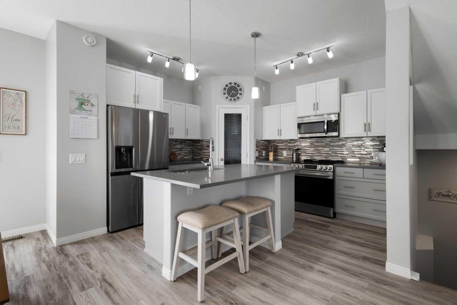15 Skara Brae Close