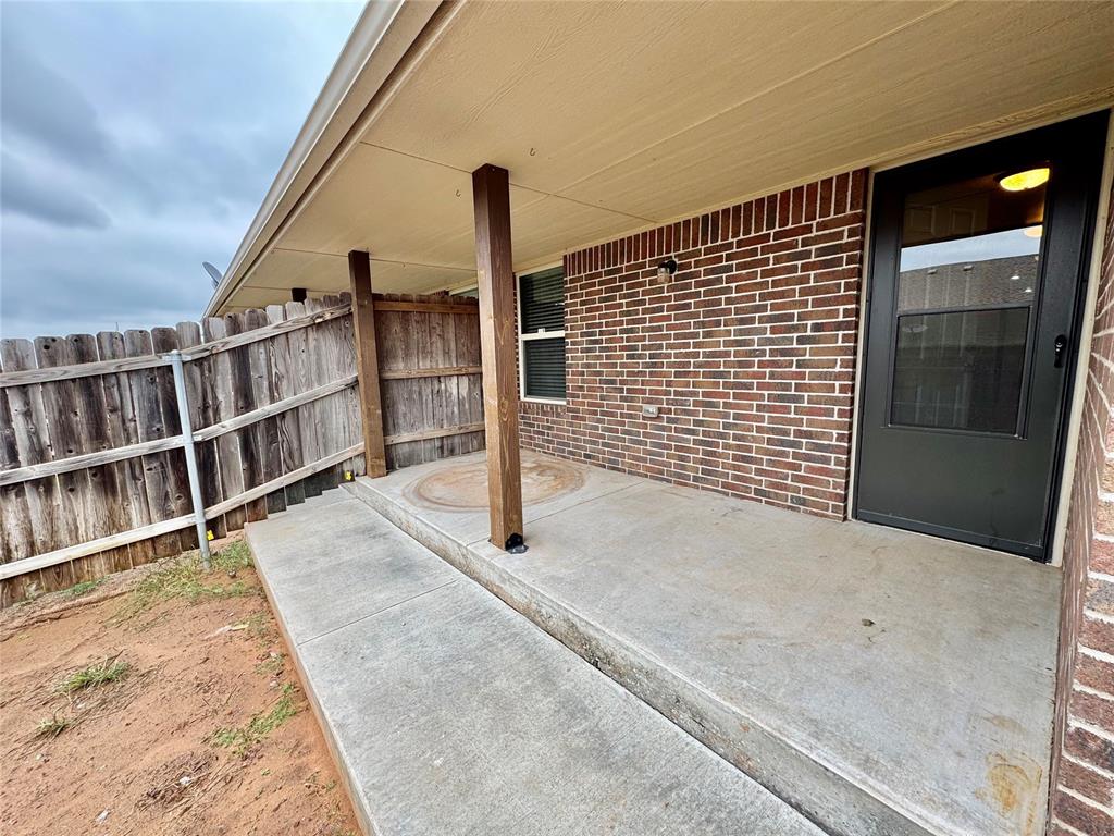 1601 E Lawter Road