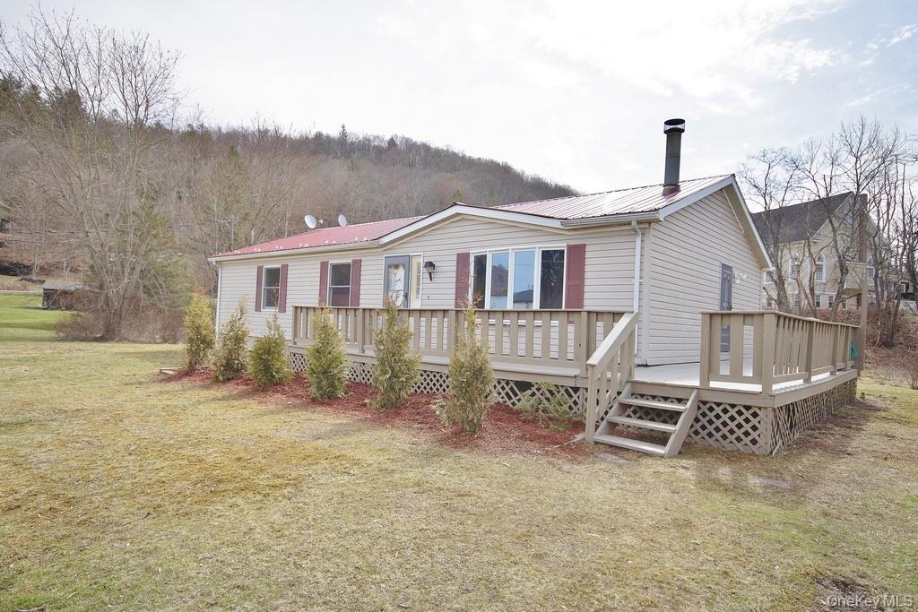 32 Meadow Street 17B