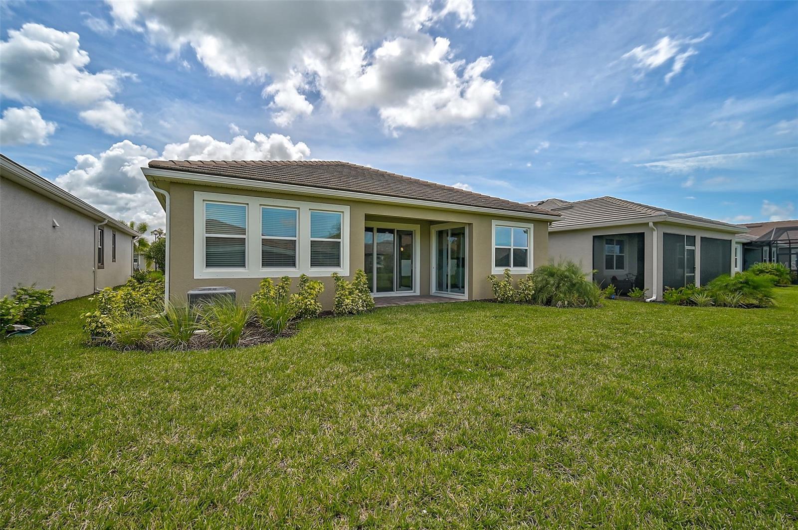 5782 Long Shore Loop
