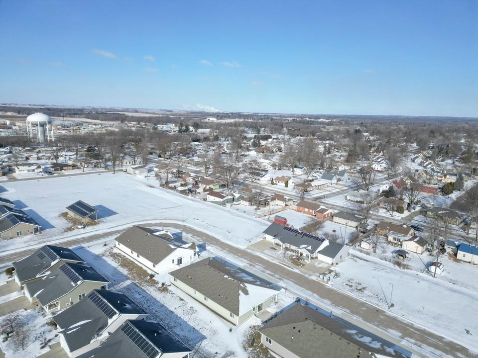812 Parkside Lane
