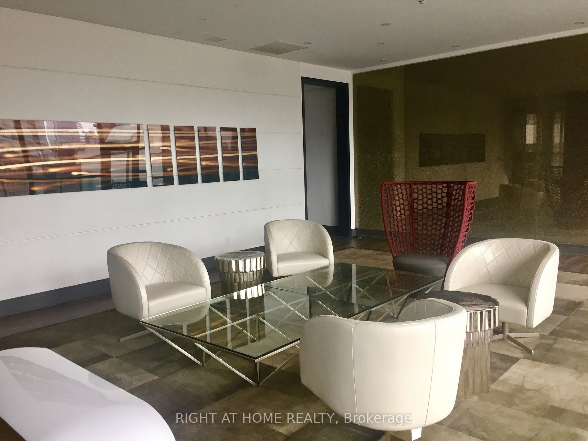 290 W Adelaide St 1310