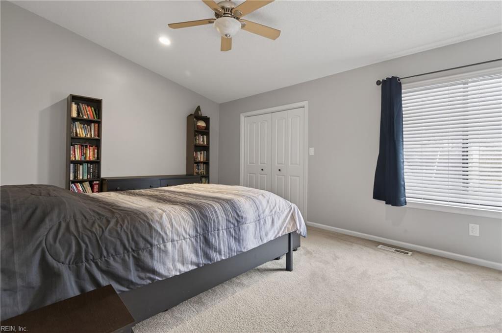 1512 Colonnade Drive