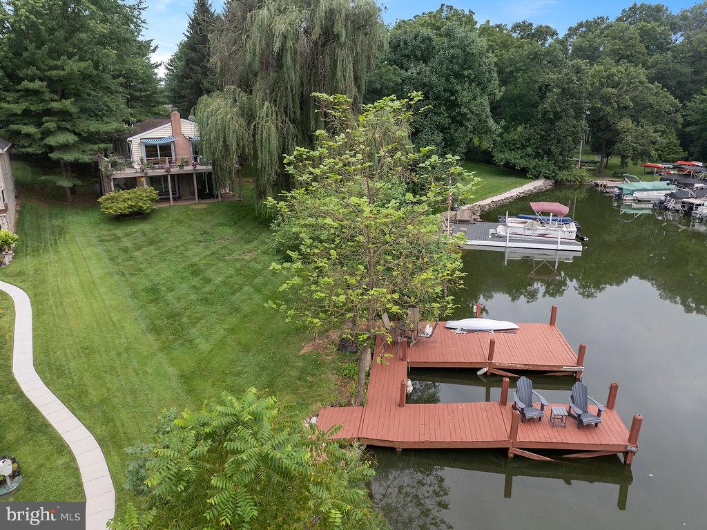 6 Scott Cove