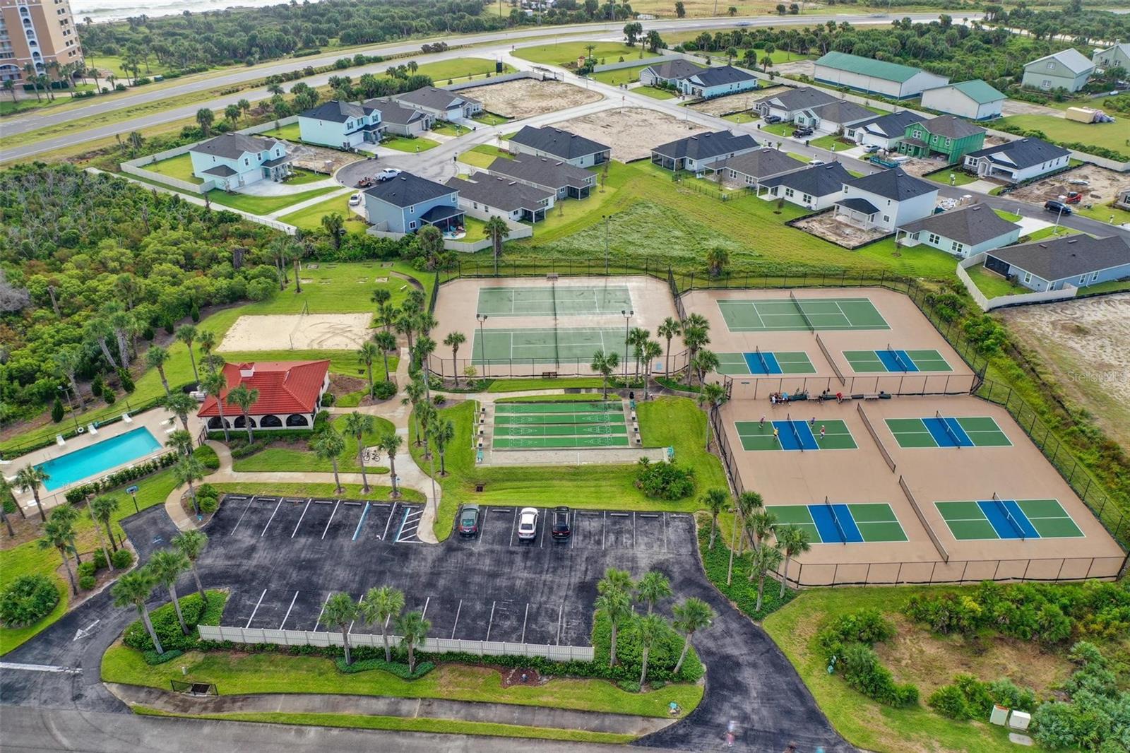 60 Surfview Drive 823