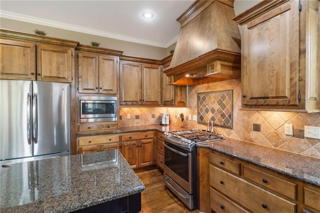 1810 NE 106th Terrace