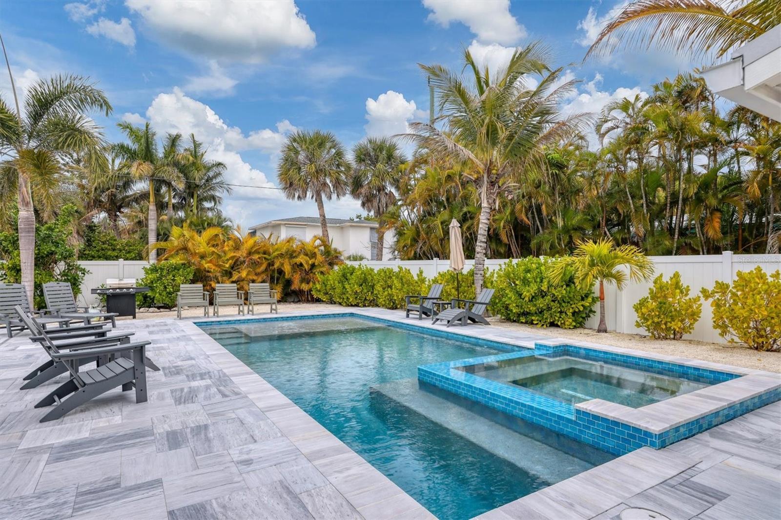 270 Gladiolus Street